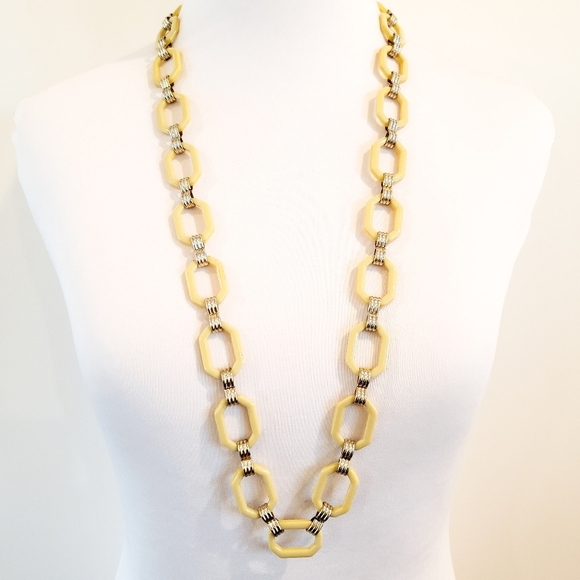 Y2K Coldwater Creek long necklace yellow acrylic open links chunky layer - Picture 6 of 14
